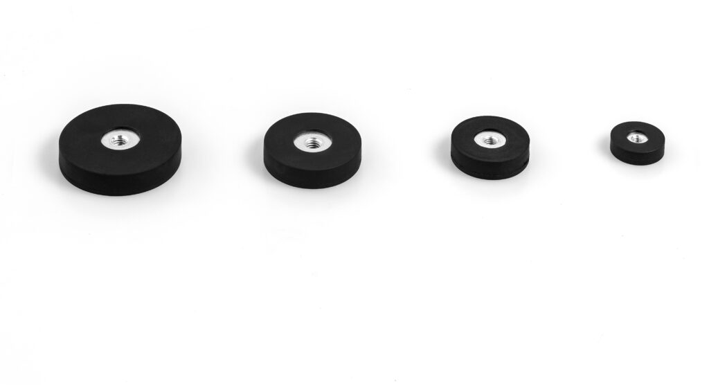 Round Rubber-Coated Internal-Thread Magnet